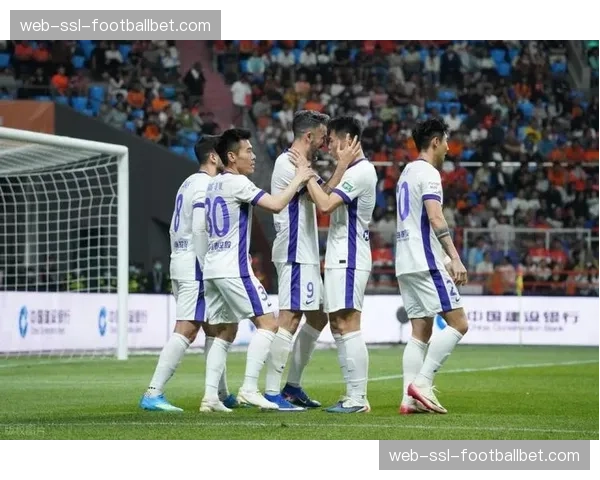 北京国安1-0小胜天津津门虎,制胜球源于后场抢断后的三脚传递 北京国安1-0小胜天津津门虎,制胜球源于后场抢断后的三脚传递